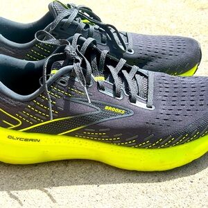 Women’s 10.5 Brooks Glycerin 20.
